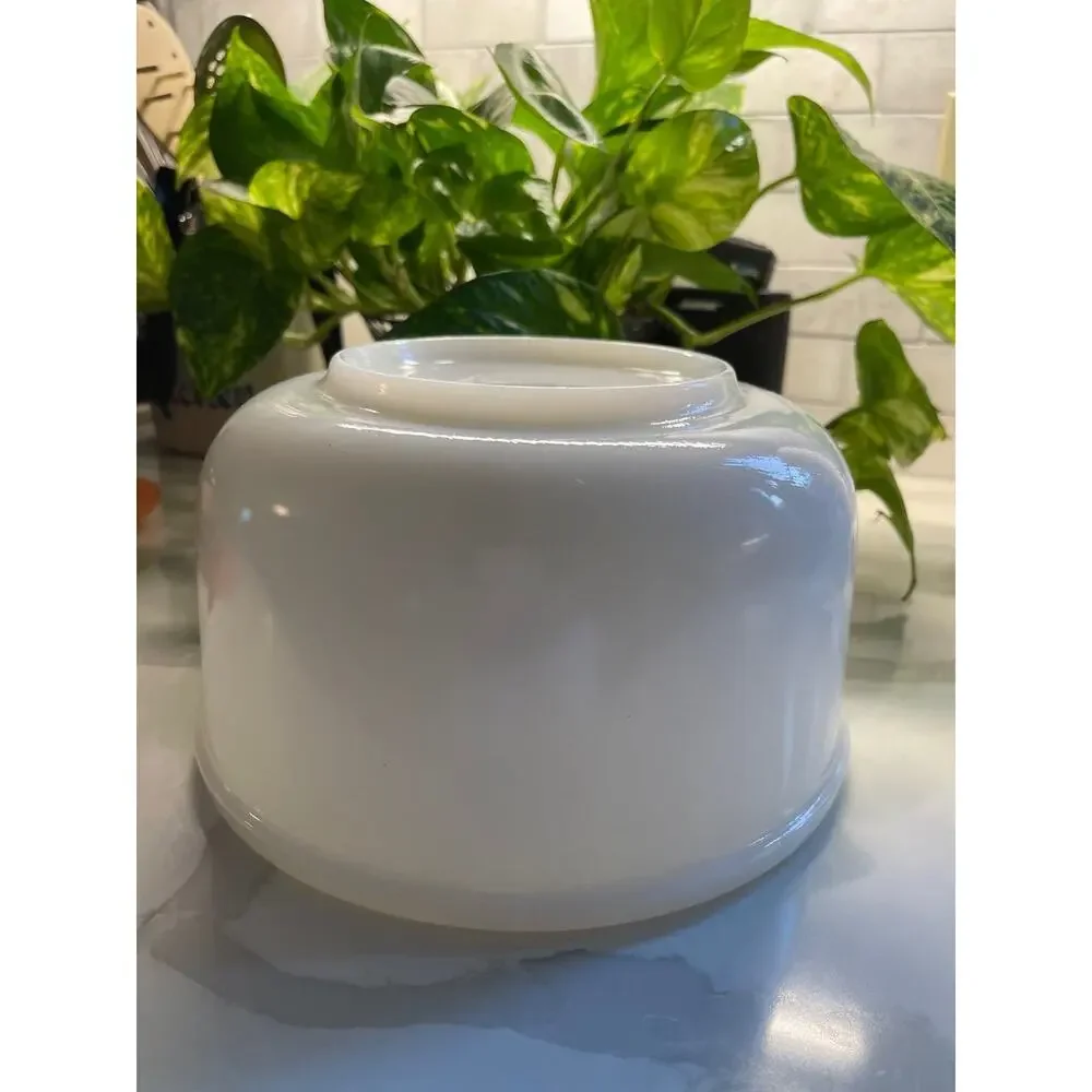 Vintage Milkglass Glassbake Mixing Bowl 8.5
